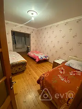 Kirayə verilir 2 otaqlı köhnə tikili 50 m² — Bakı, Nizami 2 otaq 50.00 m²