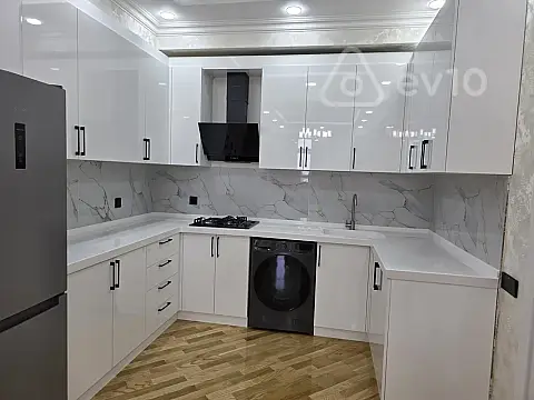 Kirayə verilir 3 otaqlı yeni tikili 90 m² — Xırdalan 3 otaq 90.00 m²