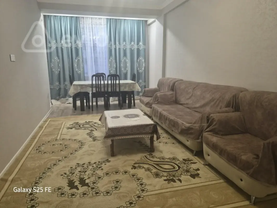 Kirayə verilir 2 otaqlı yeni tikili 80 m²