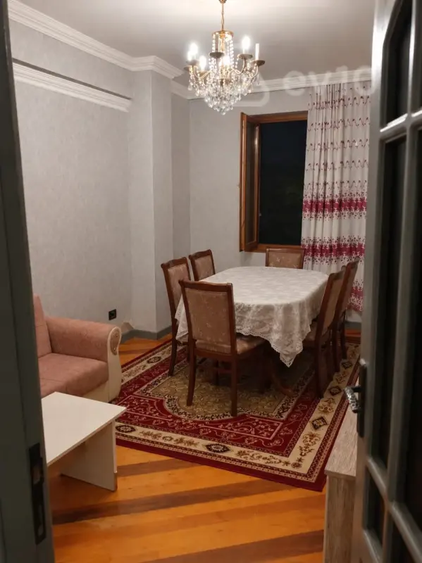 Kirayə verilir 2 otaqlı yeni tikili 50 m²