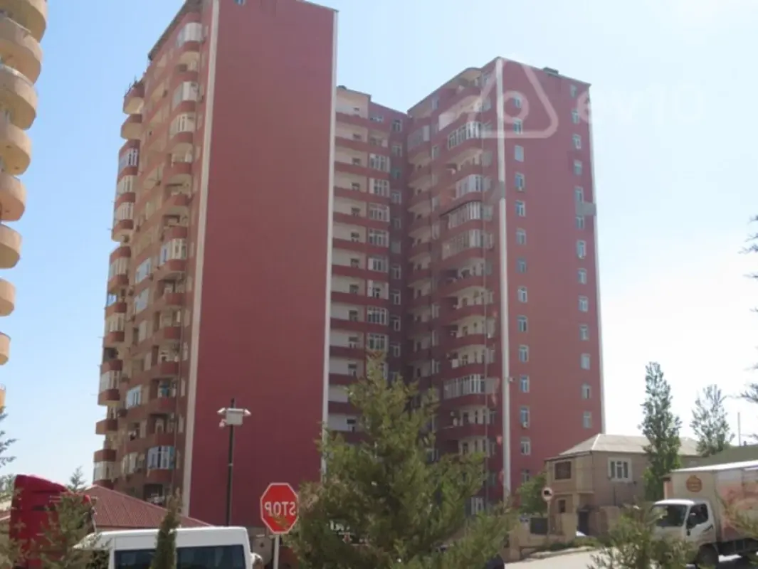 Satılır 3 otaqlı yeni tikili 155 m²