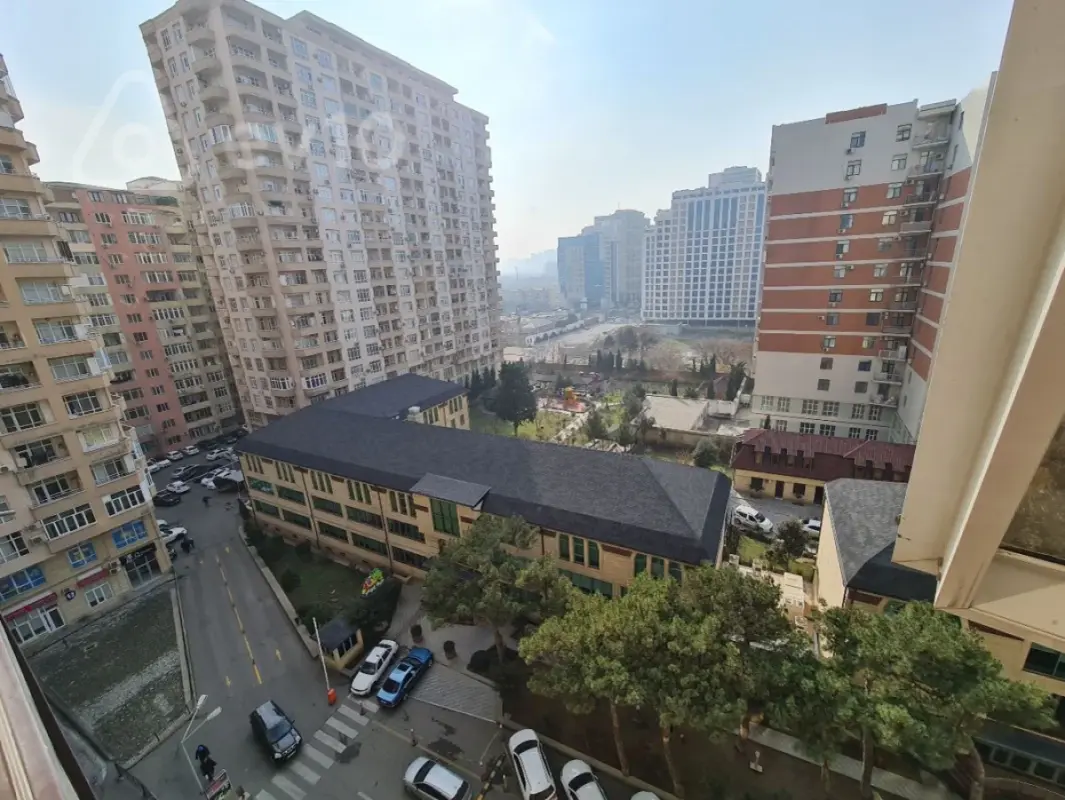 Satılır 4 otaqlı yeni tikili 188 m²