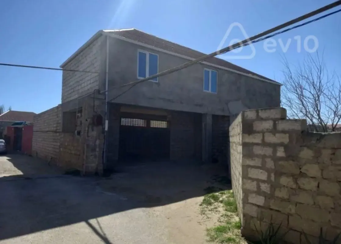 Satılır 3 otaqlı həyət evi 96 m²