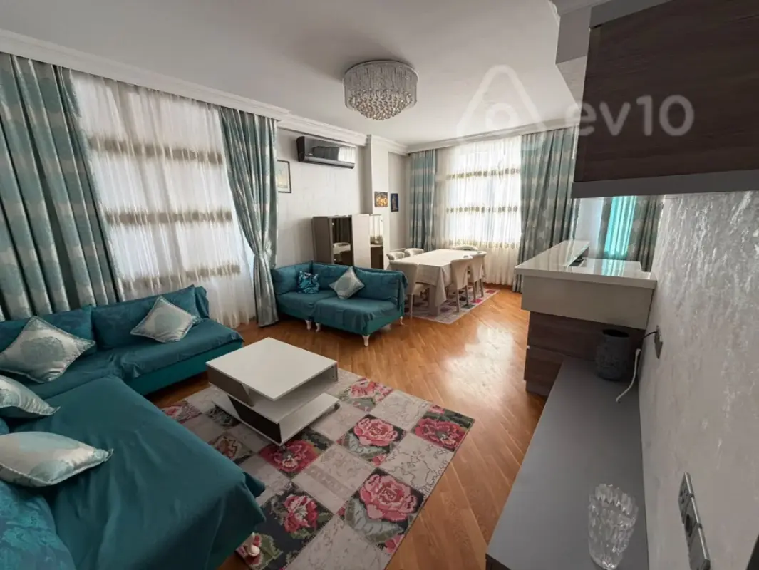 Kirayə verilir 3 otaqlı yeni tikili 100 m²