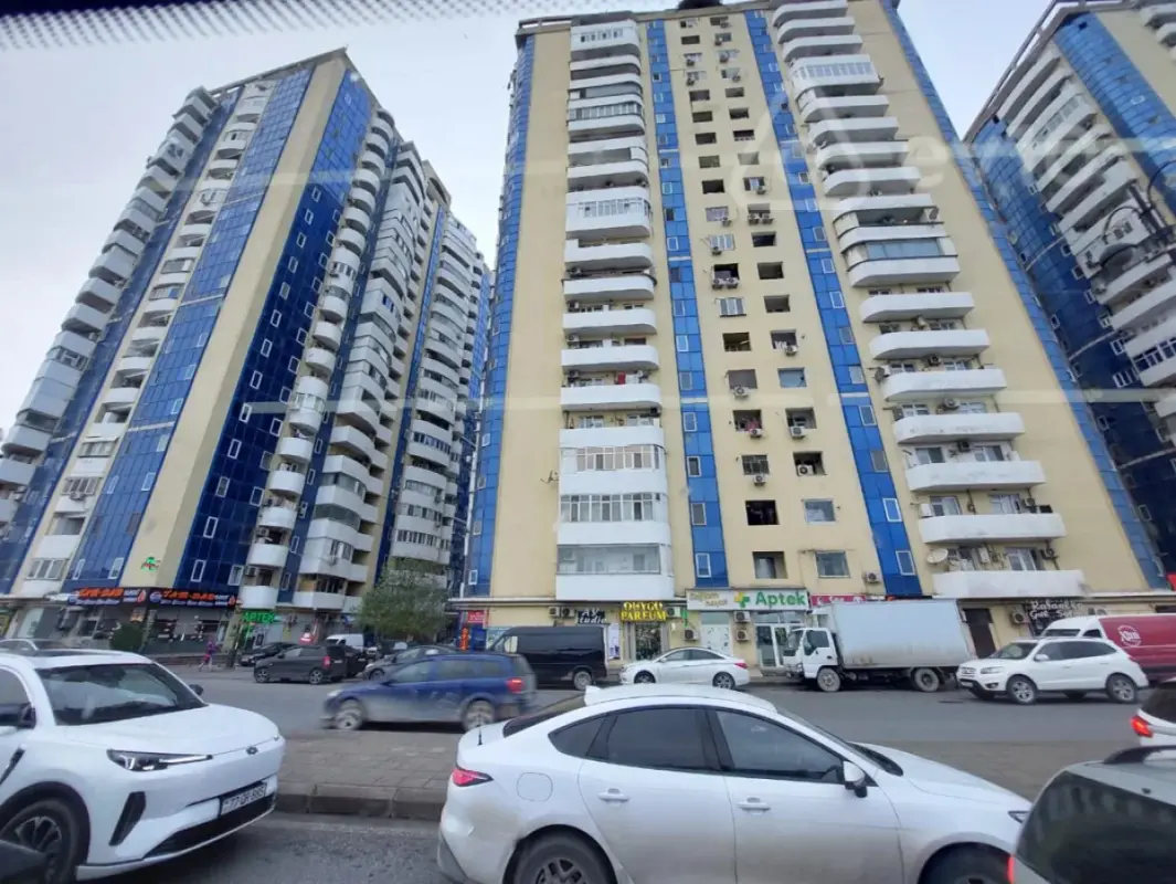 Satılır 3 otaqlı yeni tikili 103 m²