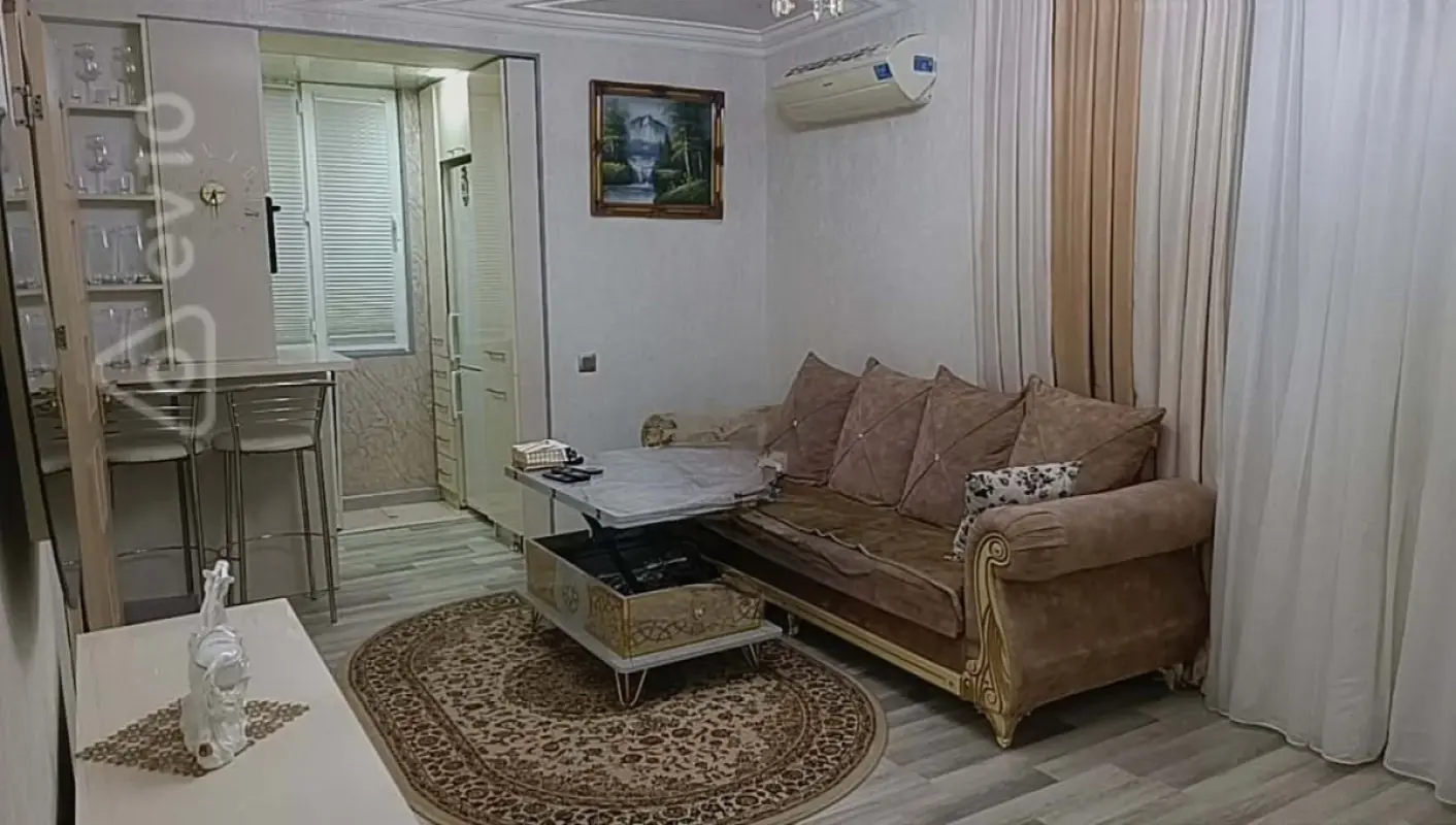 Kirayə verilir 2 otaqlı köhnə tikili 45 m²