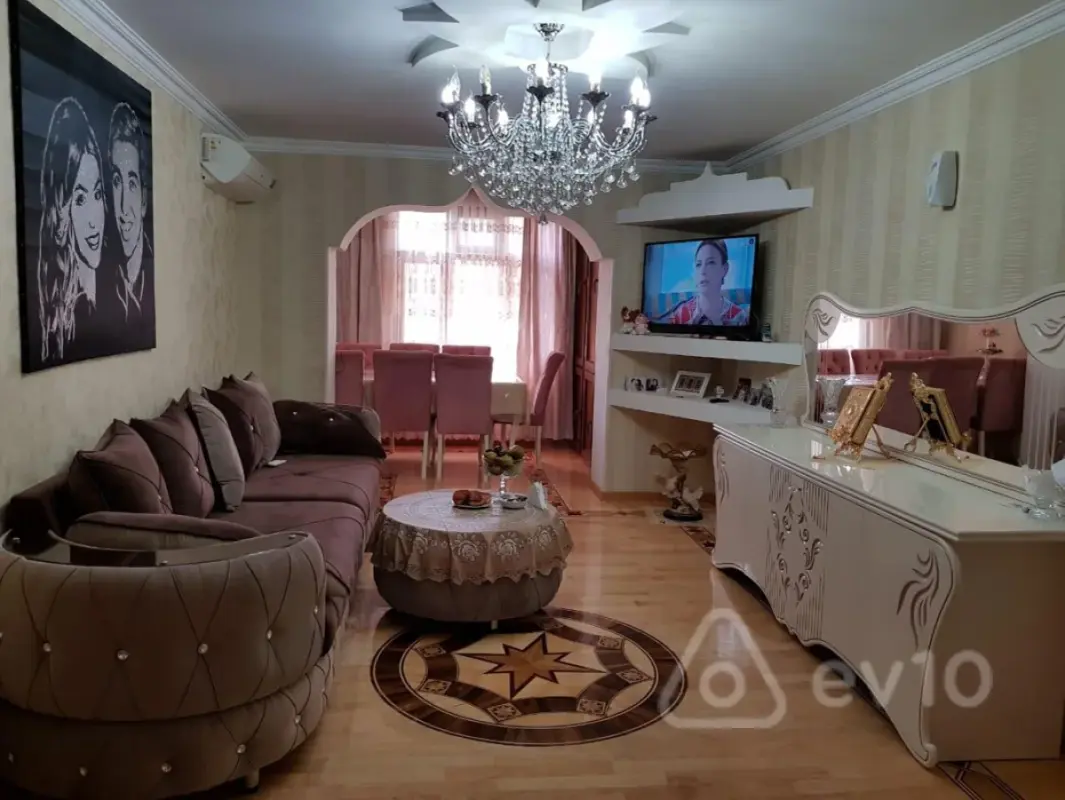 Kirayə verilir 1 otaqlı köhnə tikili 45 m²