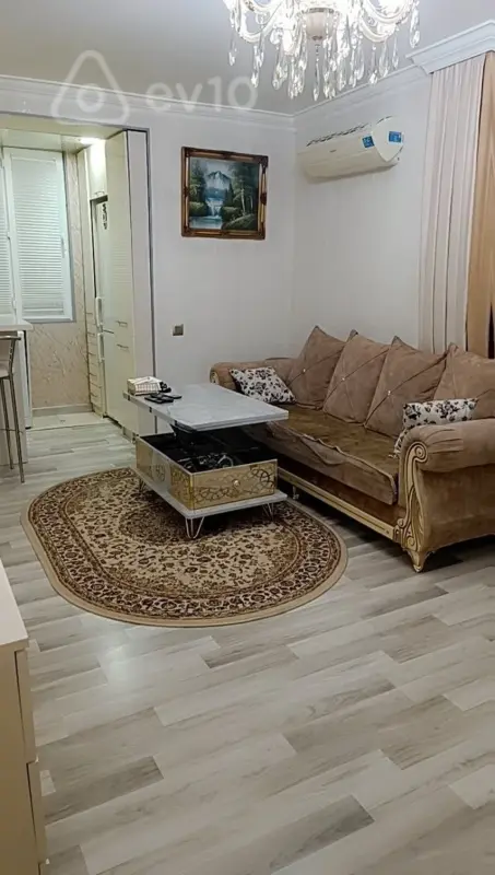 Kirayə verilir 2 otaqlı köhnə tikili 45 m²