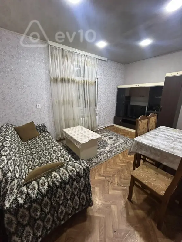 Kirayə verilir 3 otaqlı həyət evi 65 m²