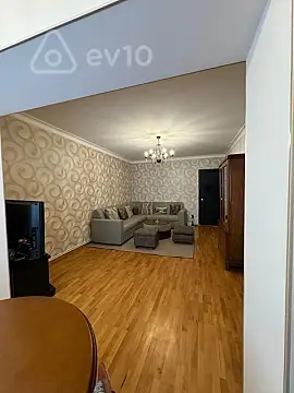 Kirayə verilir 2 otaqlı köhnə tikili 70 m² — Bakı, Nəsimi 2 otaq 70.00 m²