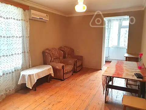 Kirayə verilir 2 otaqlı köhnə tikili 40 m² — Bakı, Yasamal 2 otaq 40.00 m²