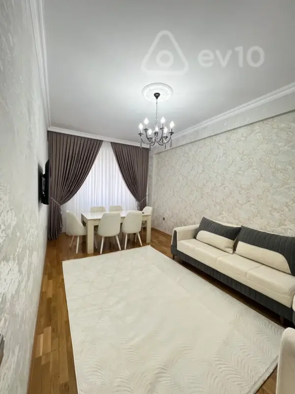 Kirayə verilir 2 otaqlı yeni tikili 75 m²