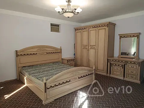 Kirayə verilir 1 otaqlı köhnə tikili 48 m² — Bakı, Yasamal 1 otaq 48.00 m²