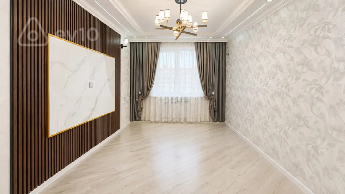 Satılır 3 otaqlı köhnə tikili 85 m²