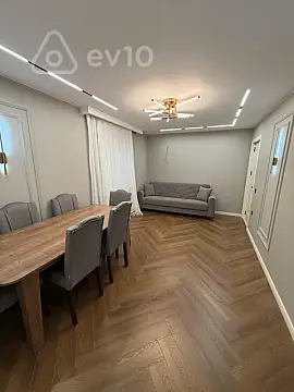 Kirayə verilir 3 otaqlı köhnə tikili 75 m² — Bakı, Yasamal 3 otaq 75.00 m²