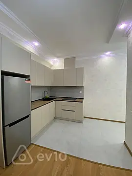 Kirayə verilir 3 otaqlı yeni tikili 85 m² — Xırdalan 3 otaq 85.00 m²