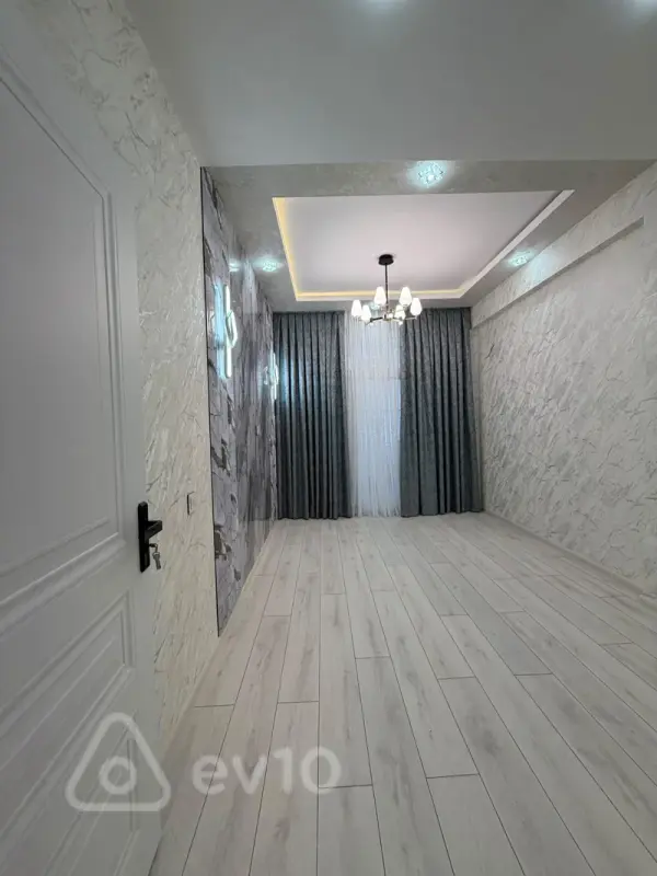 Satılır 2 otaqlı yeni tikili 52 m²