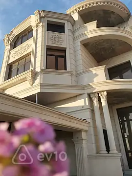 Satılır 8 otaqlı həyət evi 600 m² — Bakı, Abşeron 8 otaq 600.00 m²