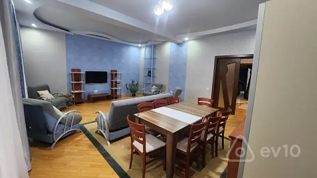 Kirayə verilir 5 otaqlı yeni tikili 2000 m² — Bakı, Nəsimi 5 otaq 2000.00 m²