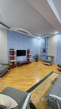 Kirayə verilir 5 otaqlı yeni tikili 220 m² — Bakı, Nərimanov 5 otaq 220.00 m²