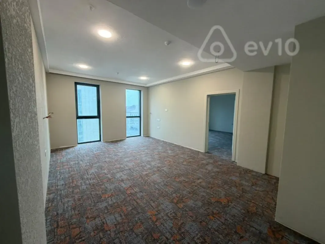 Kirayə verilir 3 otaqlı ofis 100 m²