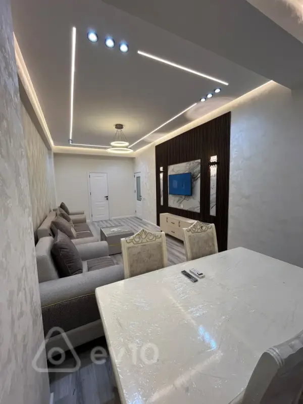 Kirayə verilir 2 otaqlı yeni tikili 85 m²