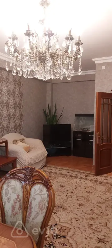 Kirayə verilir 3 otaqlı yeni tikili 86 m²