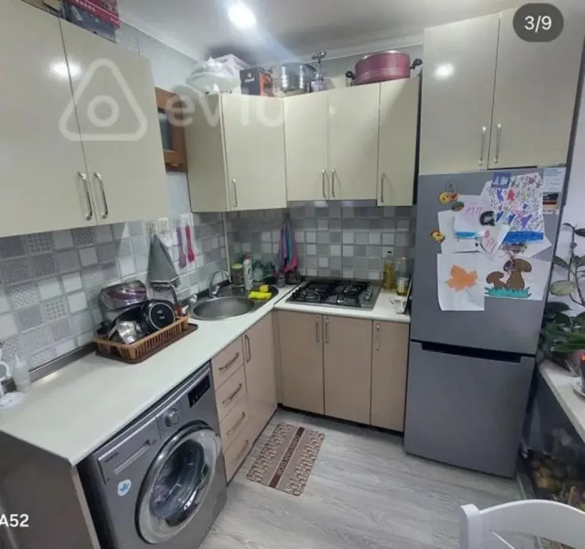 Satılır 2 otaqlı köhnə tikili 48 m²