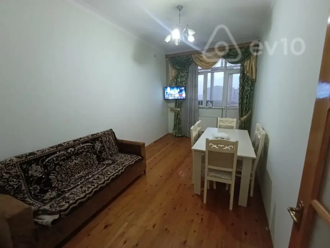 Kirayə verilir 2 otaqlı yeni tikili 63 m²