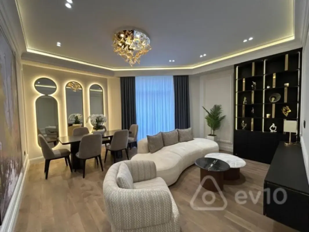 Kirayə verilir 3 otaqlı yeni tikili 118 m²