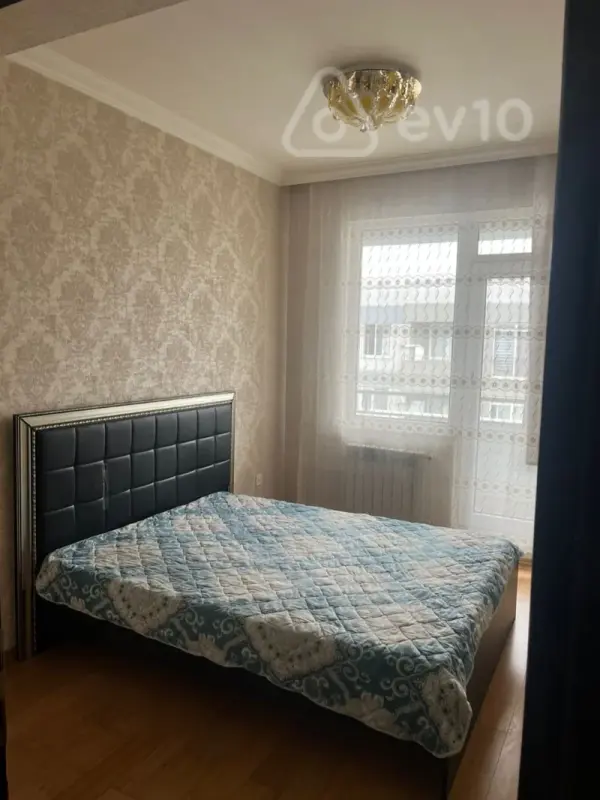 Kirayə verilir 2 otaqlı yeni tikili 60 m²