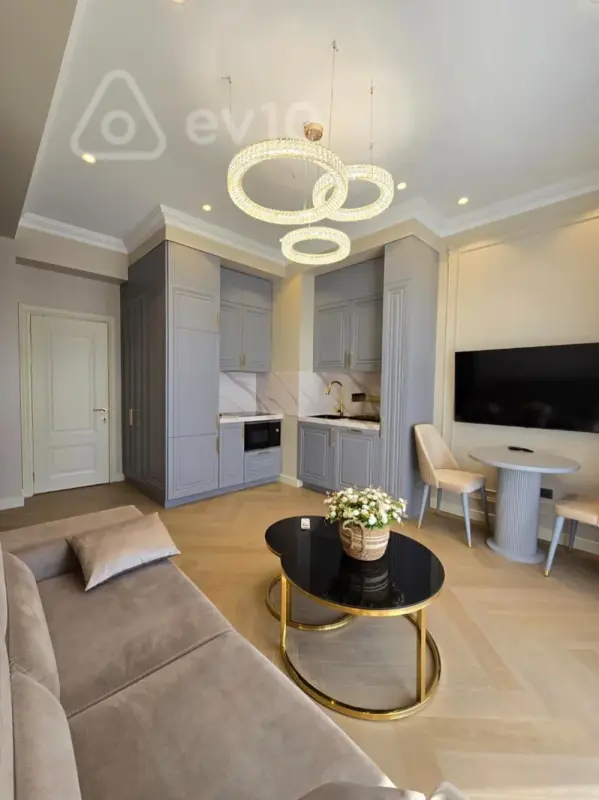Kirayə verilir 2 otaqlı yeni tikili 60 m²