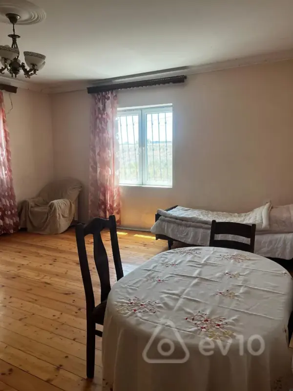 Kirayə verilir 3 otaqlı həyət evi 80 m²