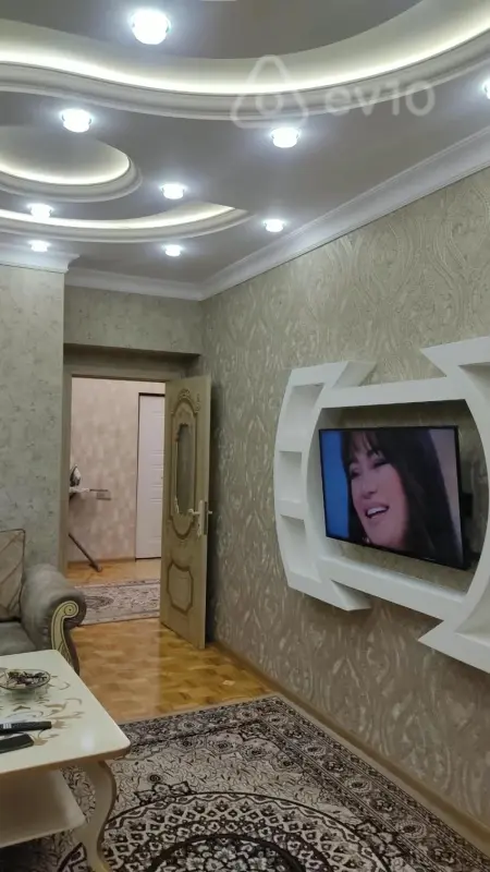 Kirayə verilir 2 otaqlı yeni tikili 85 m²