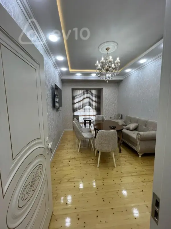 Kirayə verilir 3 otaqlı yeni tikili 100 m²