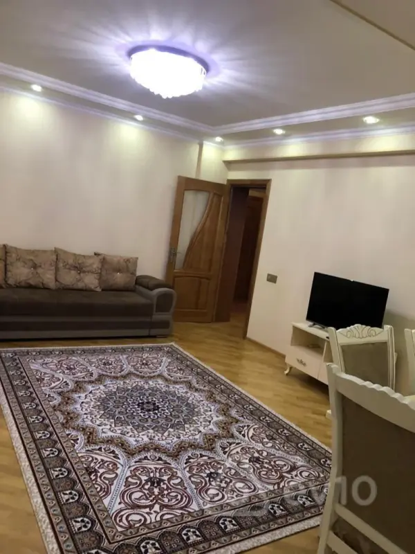 Kirayə verilir 3 otaqlı yeni tikili 110 m²
