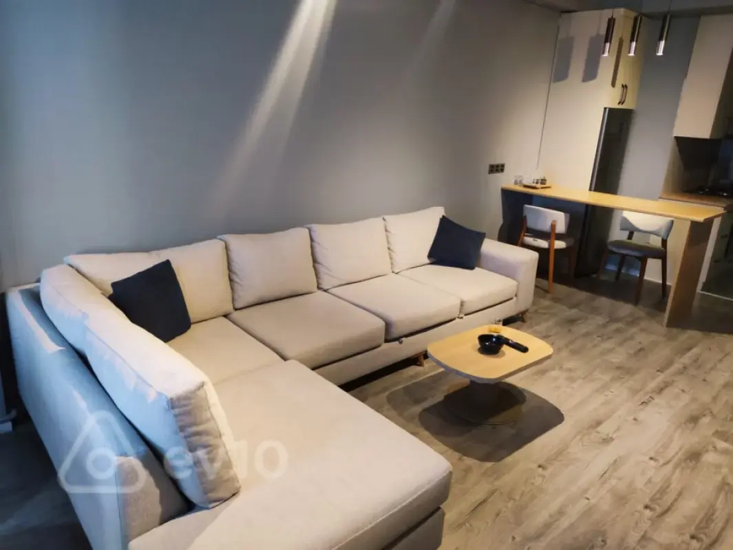 Kirayə verilir 3 otaqlı yeni tikili 120 m²