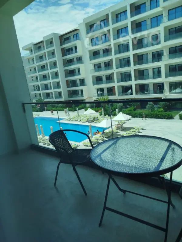 Kirayə verilir 1 otaqlı yeni tikili 50 m²