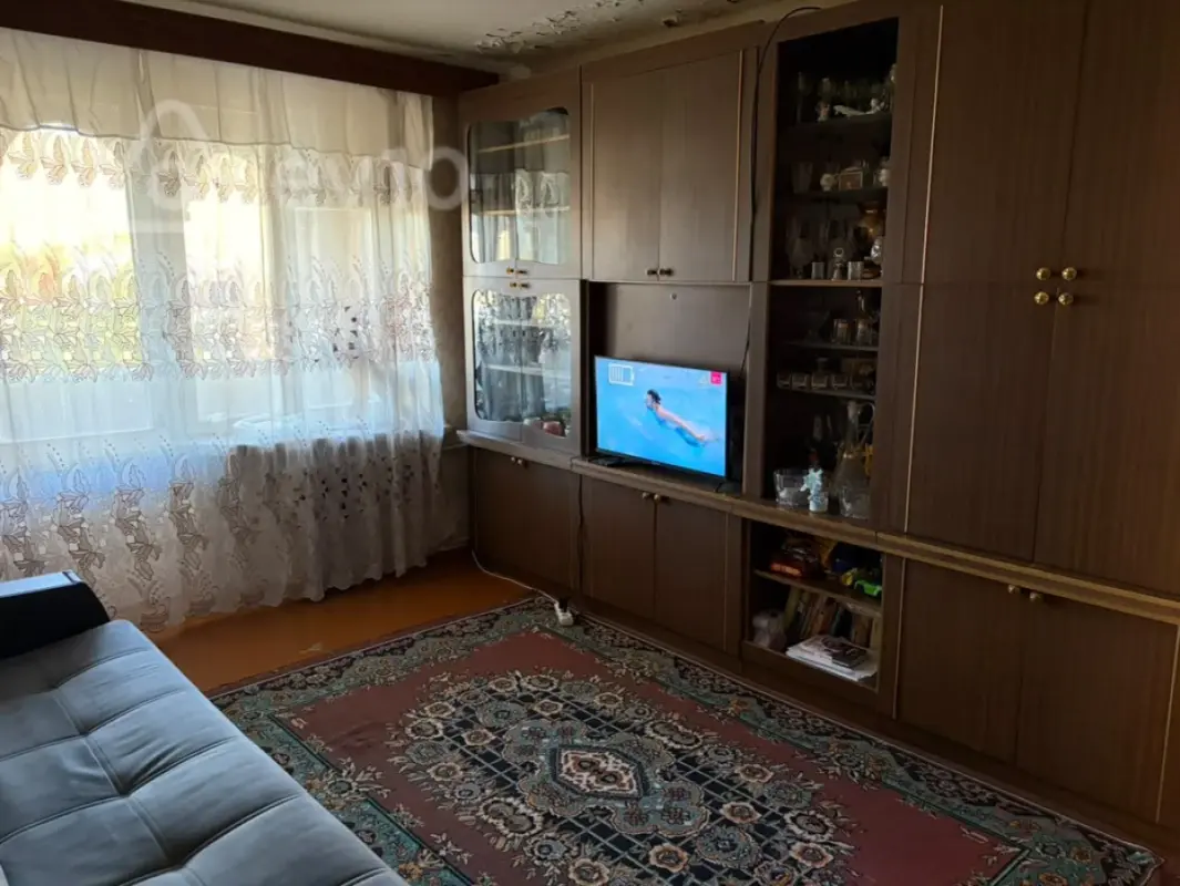 Satılır 2 otaqlı köhnə tikili 50 m²