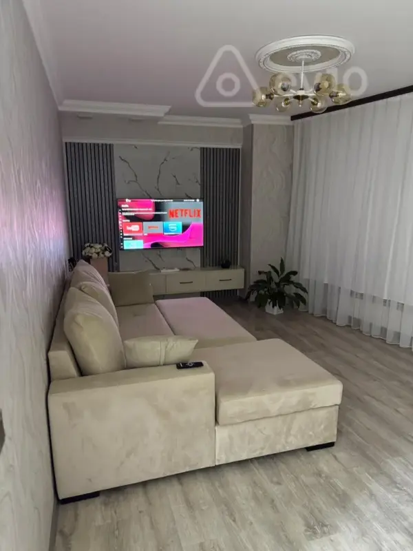 Kirayə verilir 2 otaqlı yeni tikili 82 m²