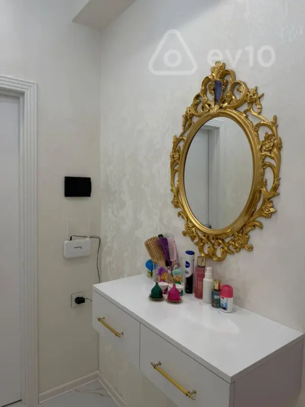 Kirayə verilir 2 otaqlı yeni tikili 40 m²