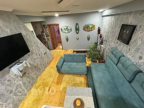 Satılır 3 otaqlı köhnə tikili 125 m² — Bakı, Abşeron 3 otaq 125.00 m²