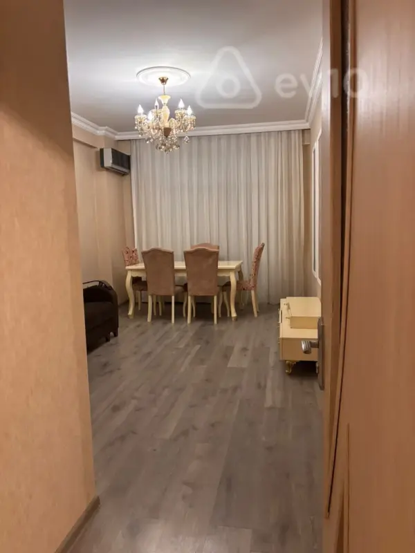 Kirayə verilir 3 otaqlı yeni tikili 100 m²