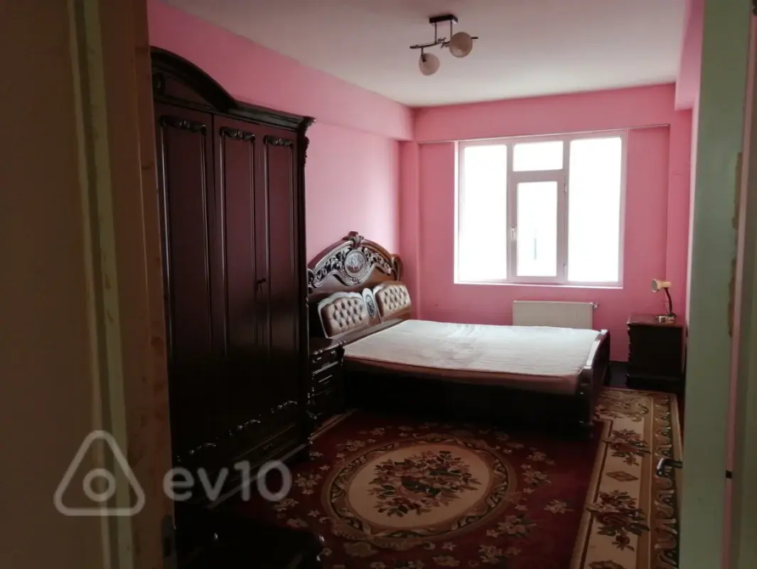 Kirayə verilir 1 otaqlı yeni tikili 46 m²