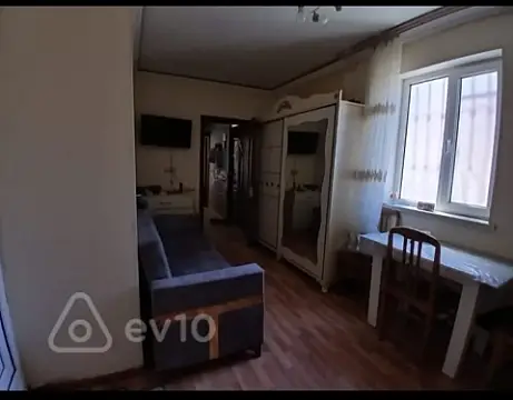 Kirayə verilir 2 otaqlı həyət evi 52 m² — Xırdalan 2 otaq 52.00 m²
