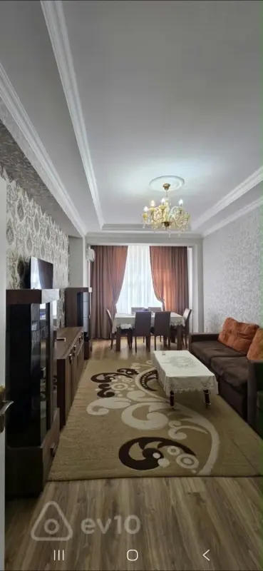 Kirayə verilir 3 otaqlı yeni tikili 80 m²
