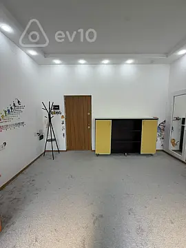 Kirayə verilir 1 otaqlı ofis 39 m² — Bakı, Xətai 1 otaq 39.00 m²