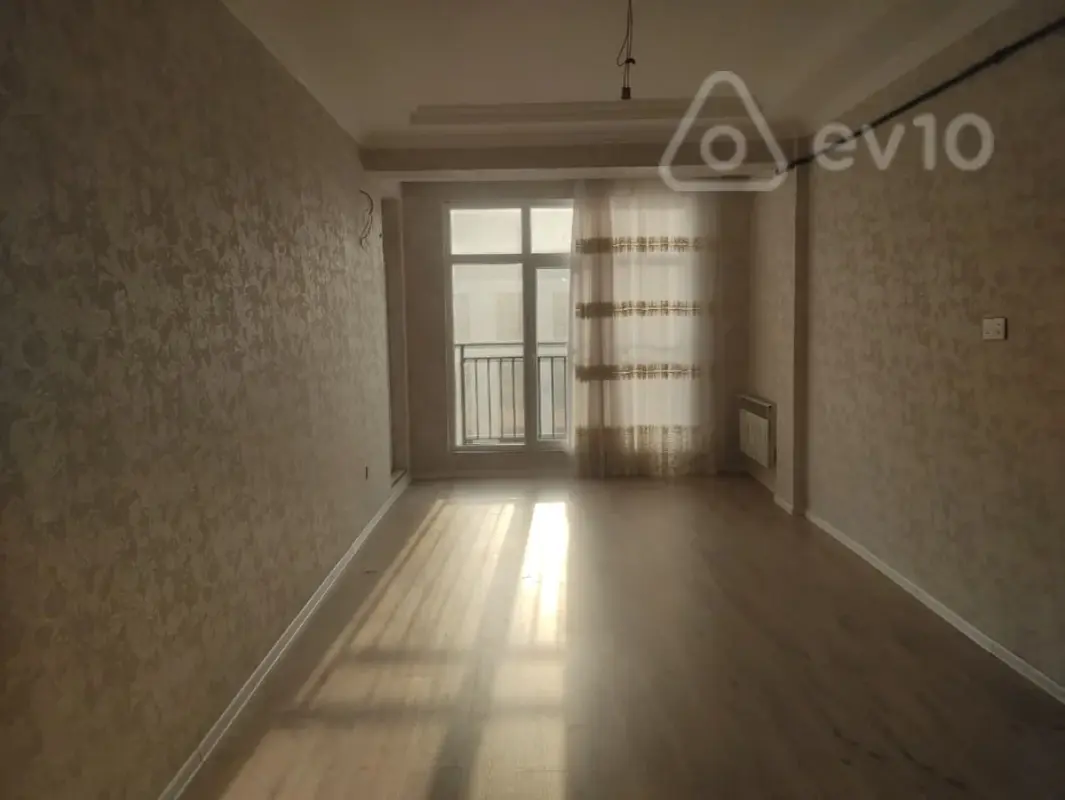 Kirayə verilir 2 otaqlı yeni tikili 70 m²