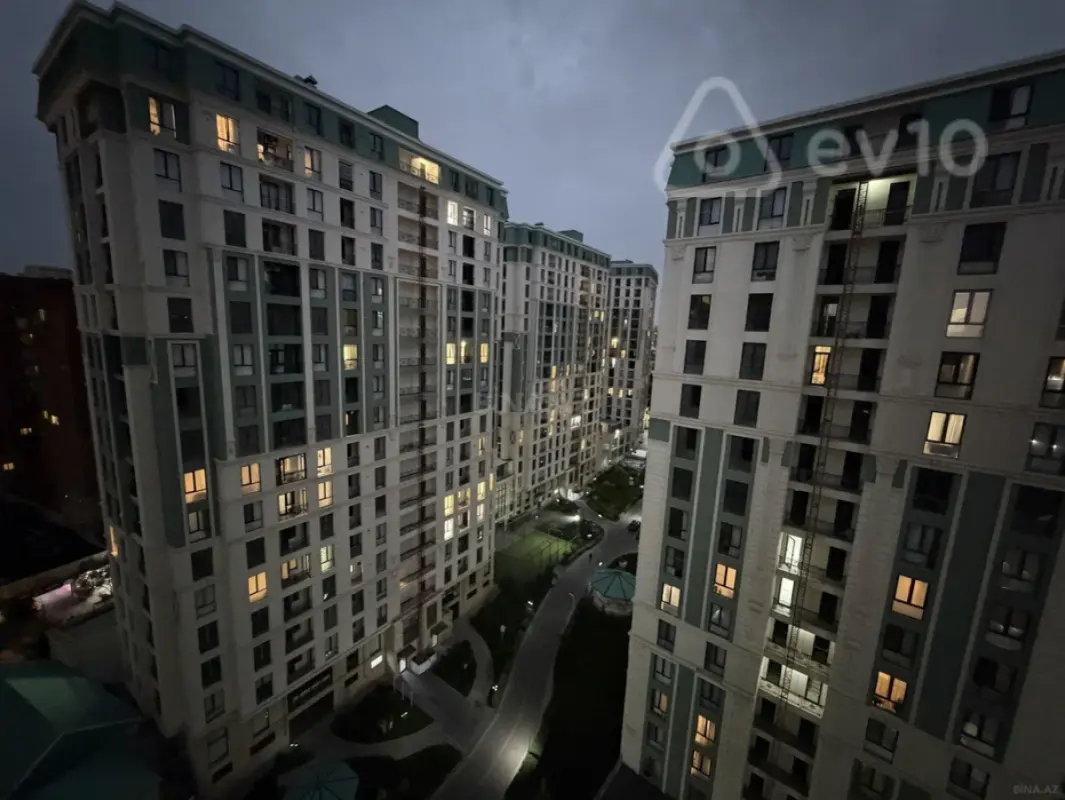 Kirayə verilir 2 otaqlı yeni tikili 94 m²