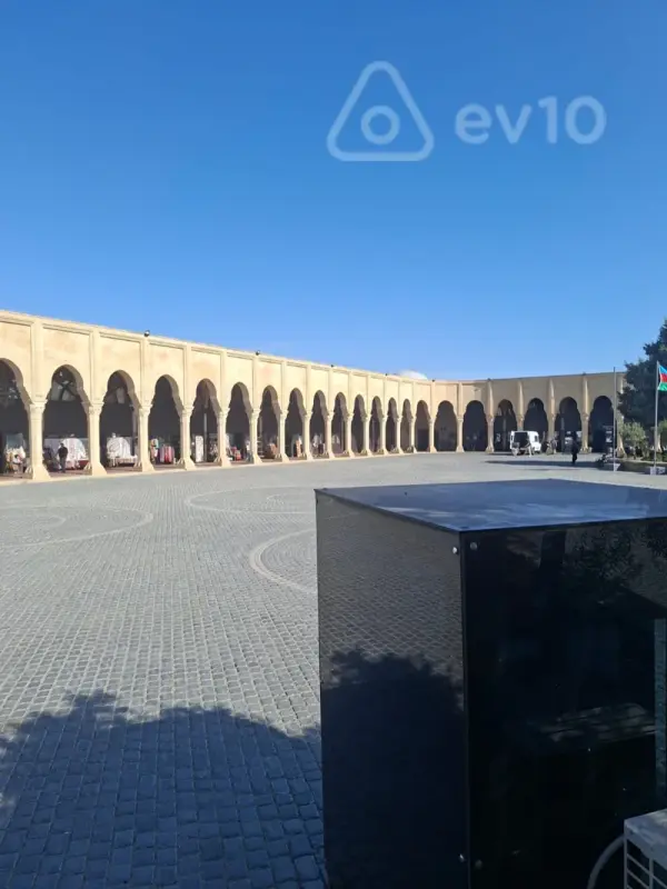 Satılır 5 otaqlı həyət evi 120 m²